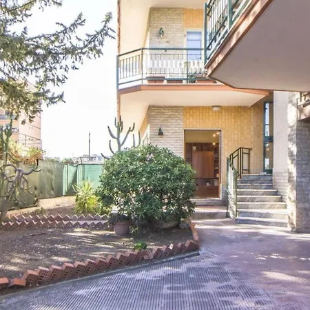 Lungomare Apartment